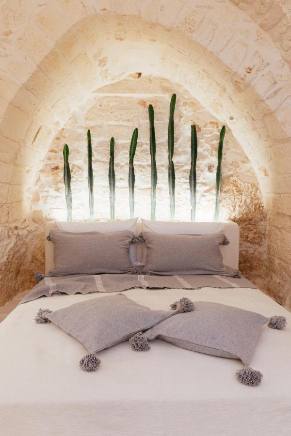 Alesia Luxury Cave Bed & Breakfast Ostuni Eksteriør bilde